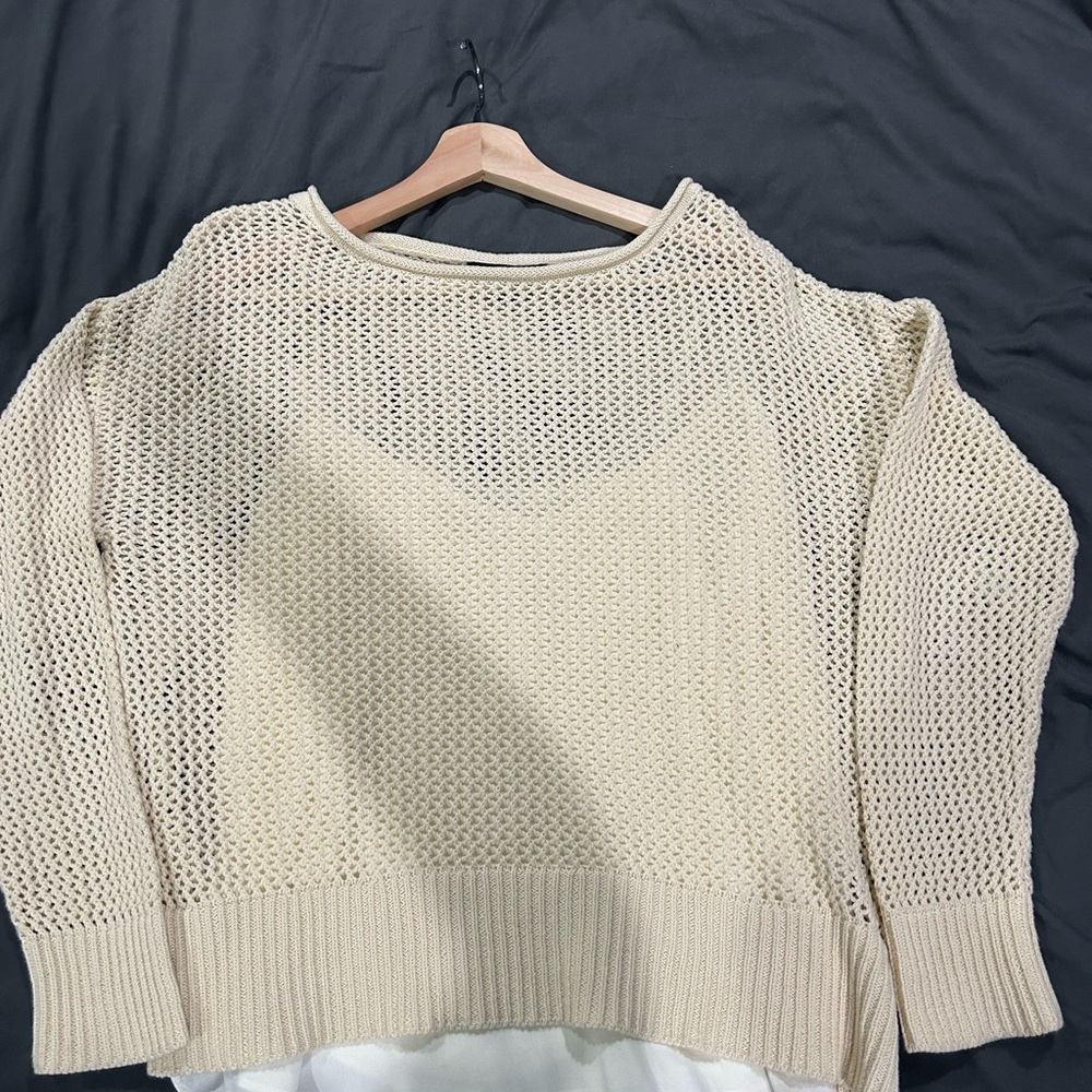 Sanctuary Open-Knit Scoopneck Sweater in Cream + Evereve Kiera lace trim cami
